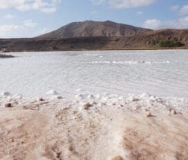 Salina di Pedra de Lume Beach
