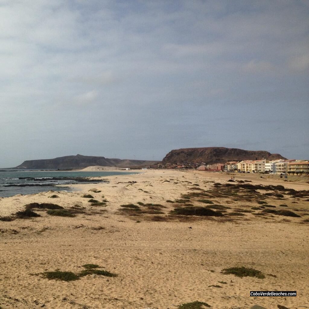 Peaceful golden sands and crystal-clear water at Praia Diante, ideal for swimming and a relaxing beach walk near Sal-Rei, Cape Verde