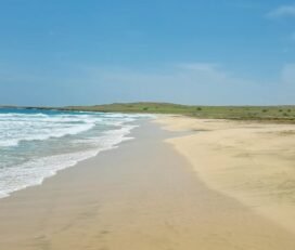 Ponta dos Flamengos Beach